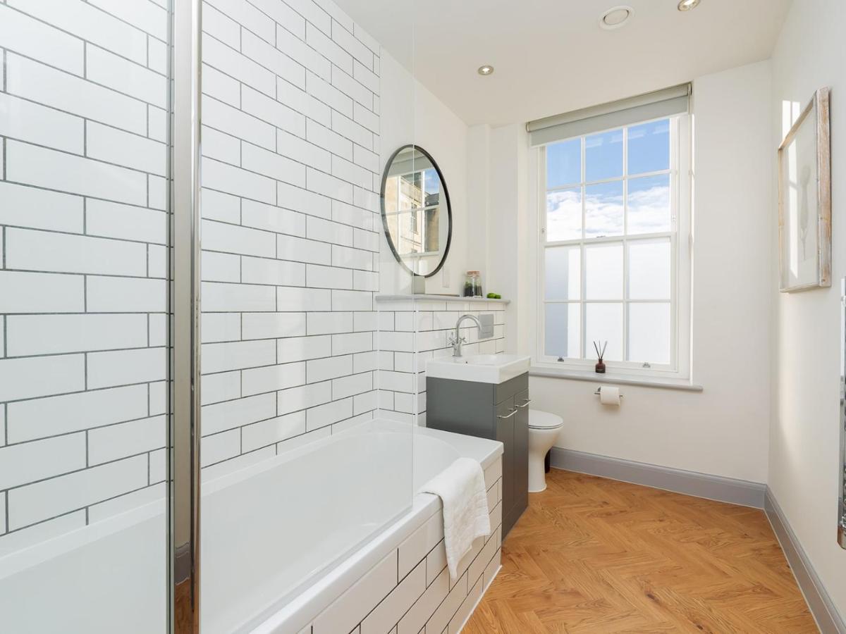 Pass The Keys Stunning 2 Bed Retreat In The Heart Of Bath Leilighet Eksteriør bilde